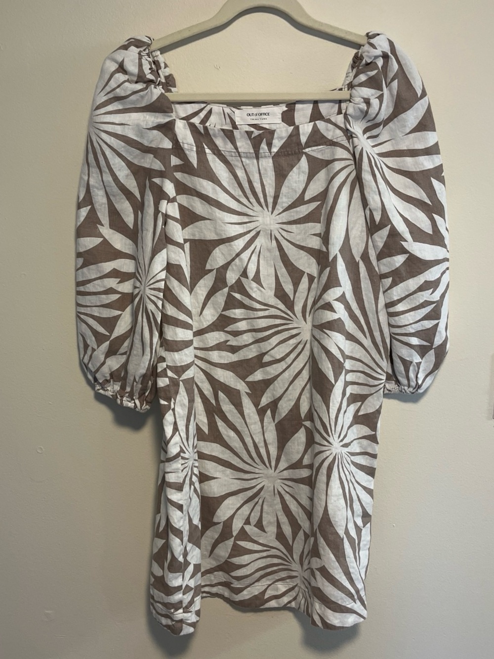 Trina Turk Brown & White Floral Puff-Sleeve Mini Dress